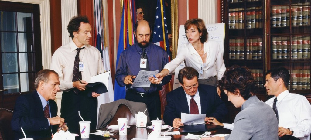 A still from the show "West Wing"